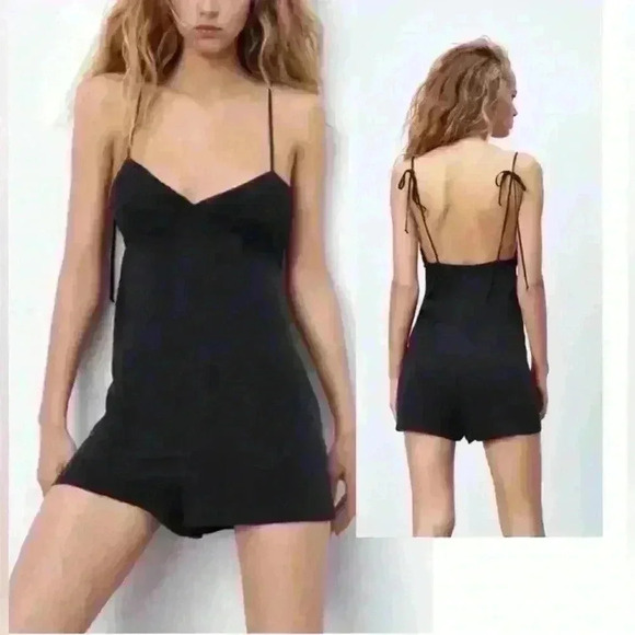 Zara Black Spaghetti Tie Strap Shorts Romper V-neck Jumpsuit Silky Velvet size L - Picture 10 of 10